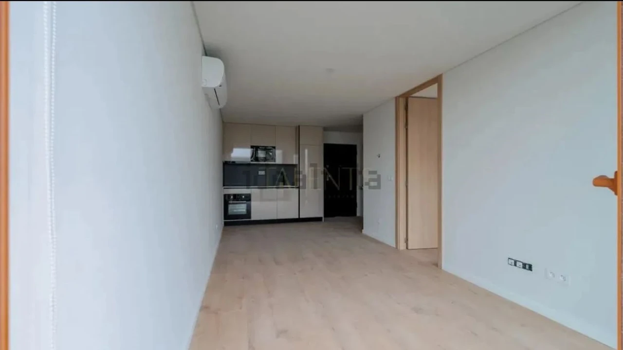 Apartamento T1 para Venda em Póvoa de Varzim, Beiriz e Argivai Foto 4