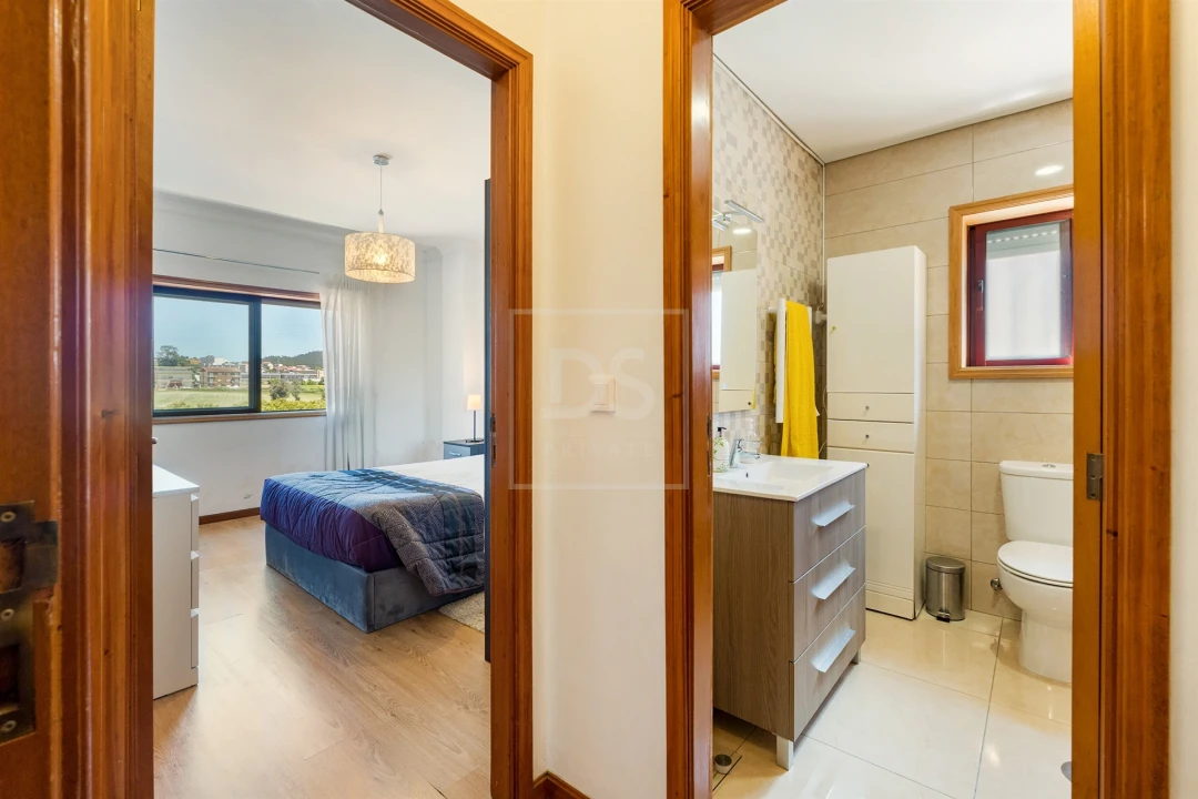 Apartamento T1 para Venda em Rio Tinto Foto 19