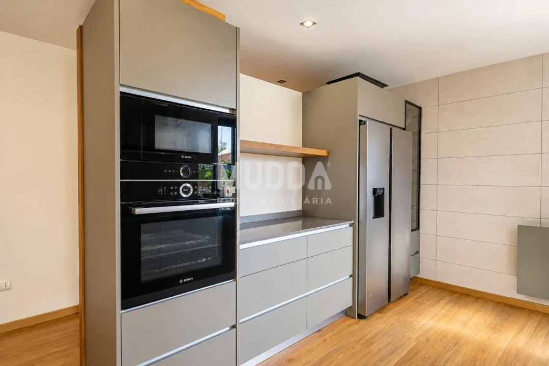 Moradia T3 para Venda em Rio Meão Foto 2