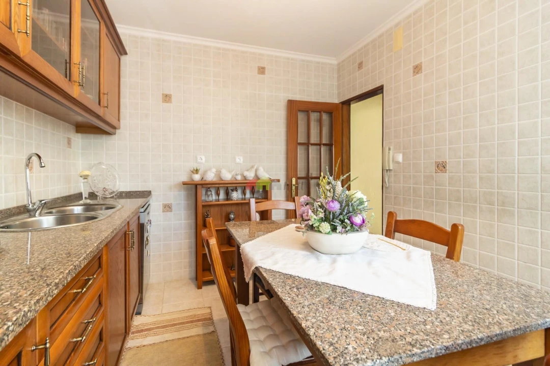 Moradia T3 para Venda em Quinta do Conde Foto 10