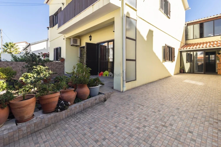 Moradia T3 para Venda em Quinta do Conde Foto 28