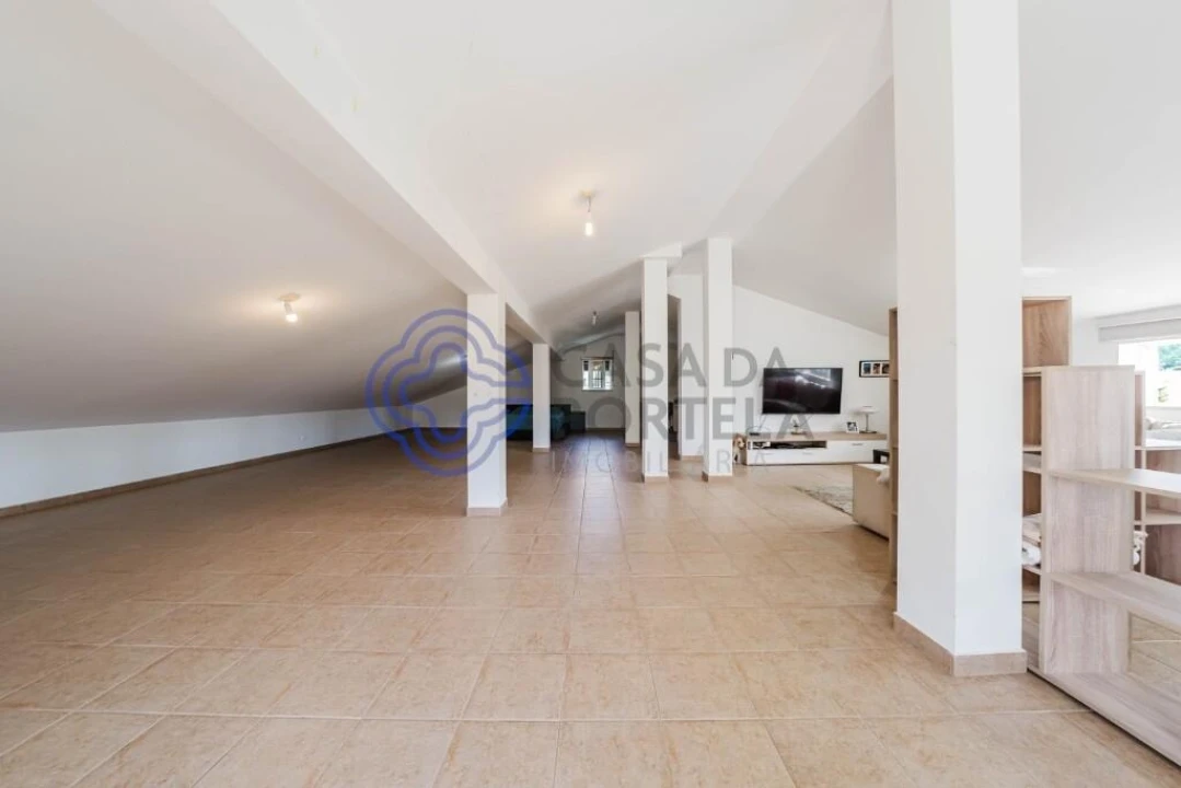 Moradia T3 para Venda em Roliça Foto 50