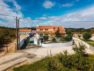 Moradia T3 para Venda em Roliça