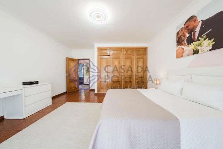 Moradia T3 para Venda em Roliça Foto 27