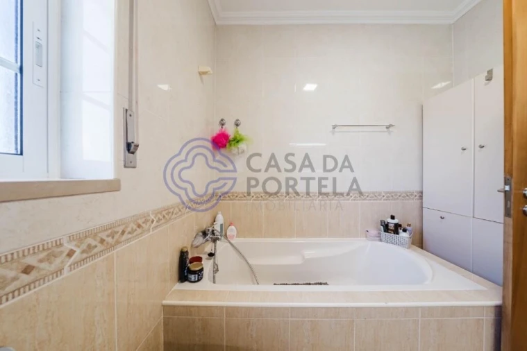 Moradia T3 para Venda em Roliça Foto 33