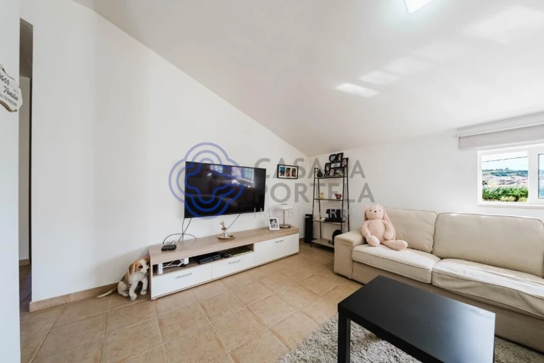 Moradia T3 para Venda em Roliça Foto 52