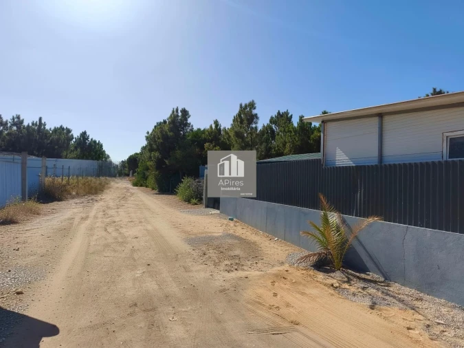 Moradia T2 para Venda em Fernao Ferro Foto 17