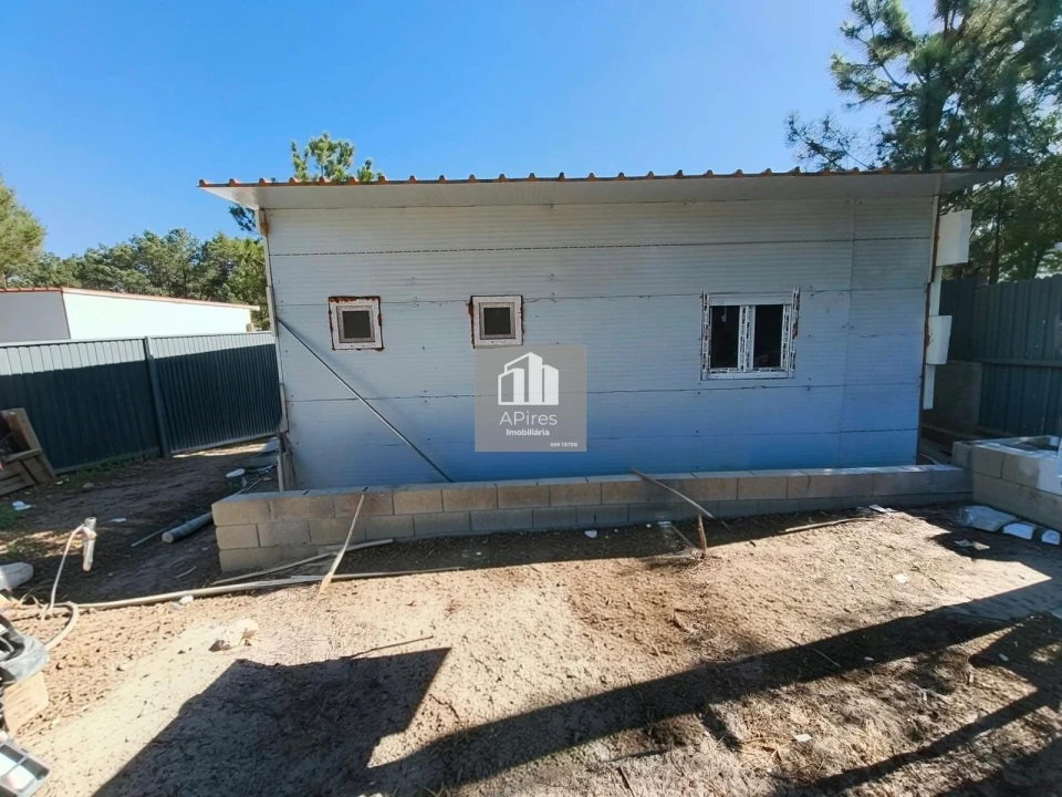 Moradia T2 para Venda em Fernao Ferro Foto 16
