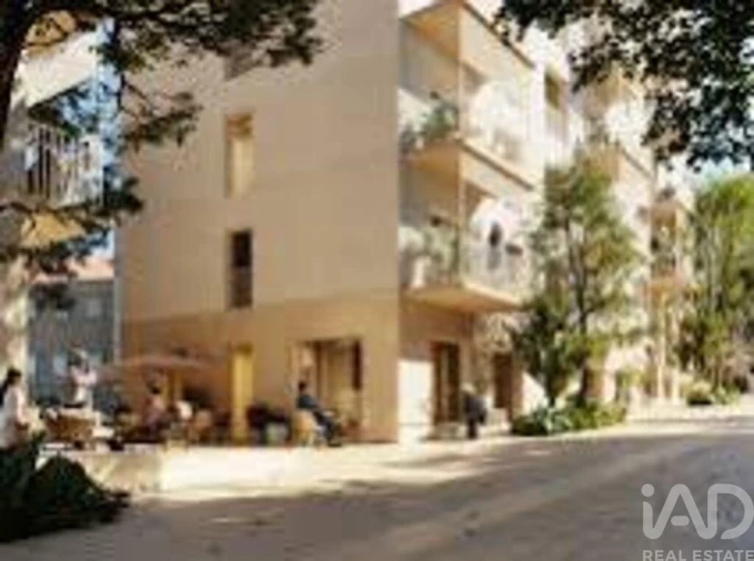 Apartamento T1 para Venda em Paranhos Foto 3