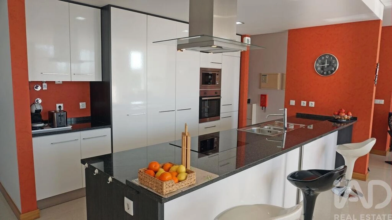 Apartamento T2 para Venda em São Martinho do Porto Foto 5