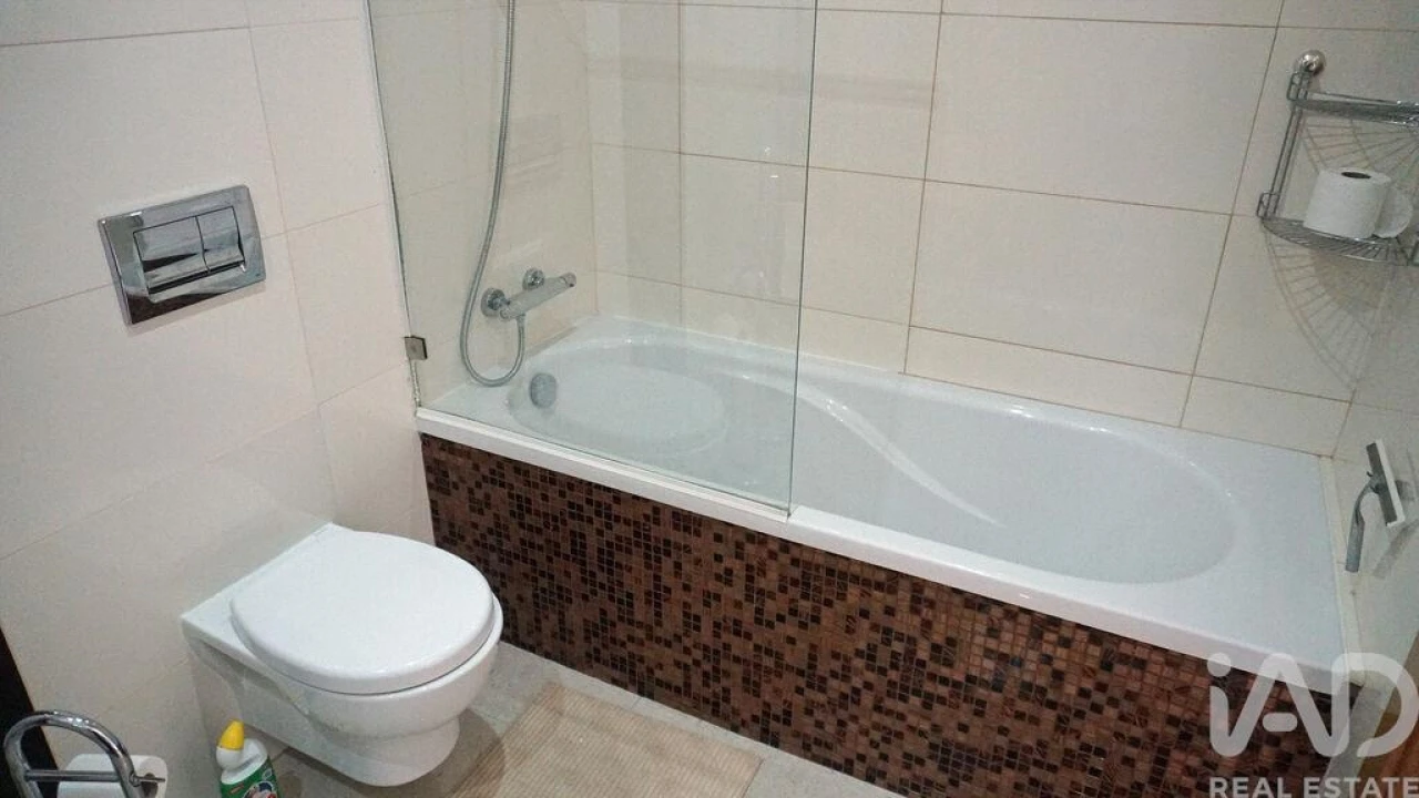 Apartamento T2 para Venda em São Martinho do Porto Foto 18