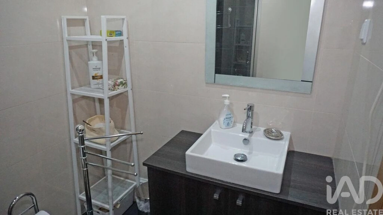 Apartamento T2 para Venda em São Martinho do Porto Foto 23