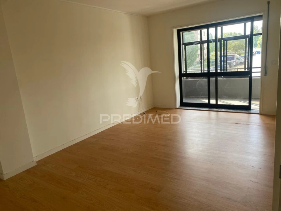 Apartamento T2 para Venda em Custóias, Leça do Balio e Guifões Foto 1