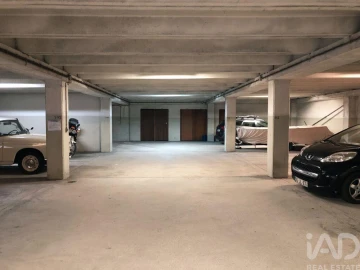 Apartamento T3 para Arrendamento em Lordelo do Ouro e Massarelos