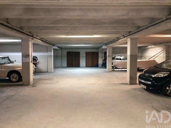 Apartamento T3 para Arrendamento em Lordelo do Ouro e Massarelos Foto 14