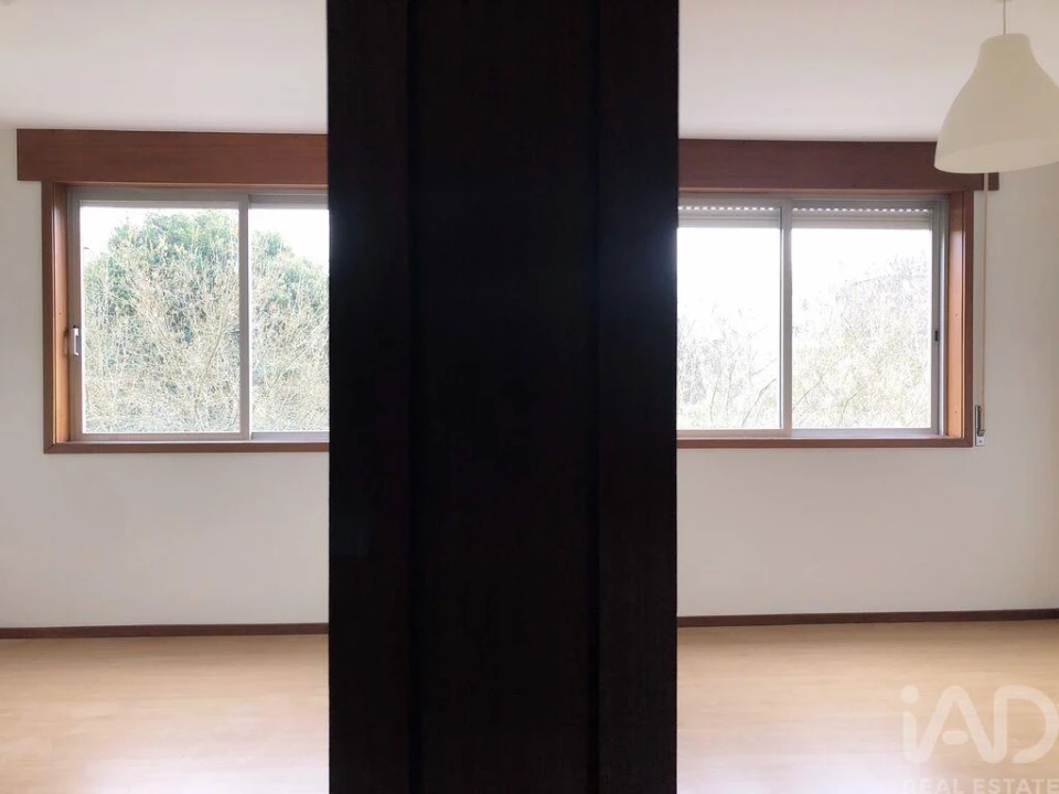 Apartamento T3 para Arrendamento em Lordelo do Ouro e Massarelos Foto 10