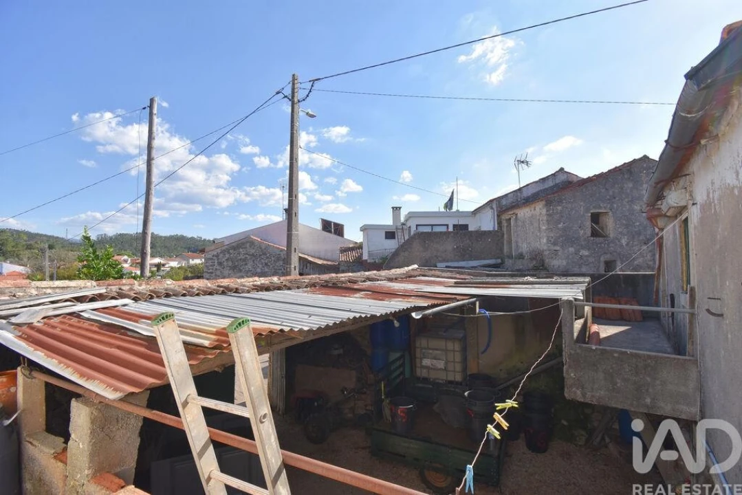 Moradia T3 para Venda em São Miguel, Santa Eufémia e Rabaçal Foto 7