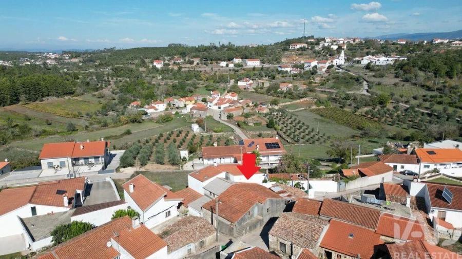 Moradia T3 para Venda em São Miguel, Santa Eufémia e Rabaçal Foto 31