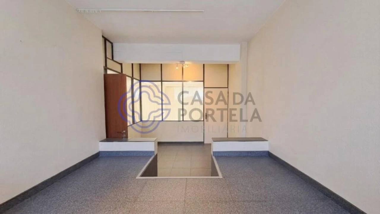 Loja para Arrendamento em Bonfim Foto 8
