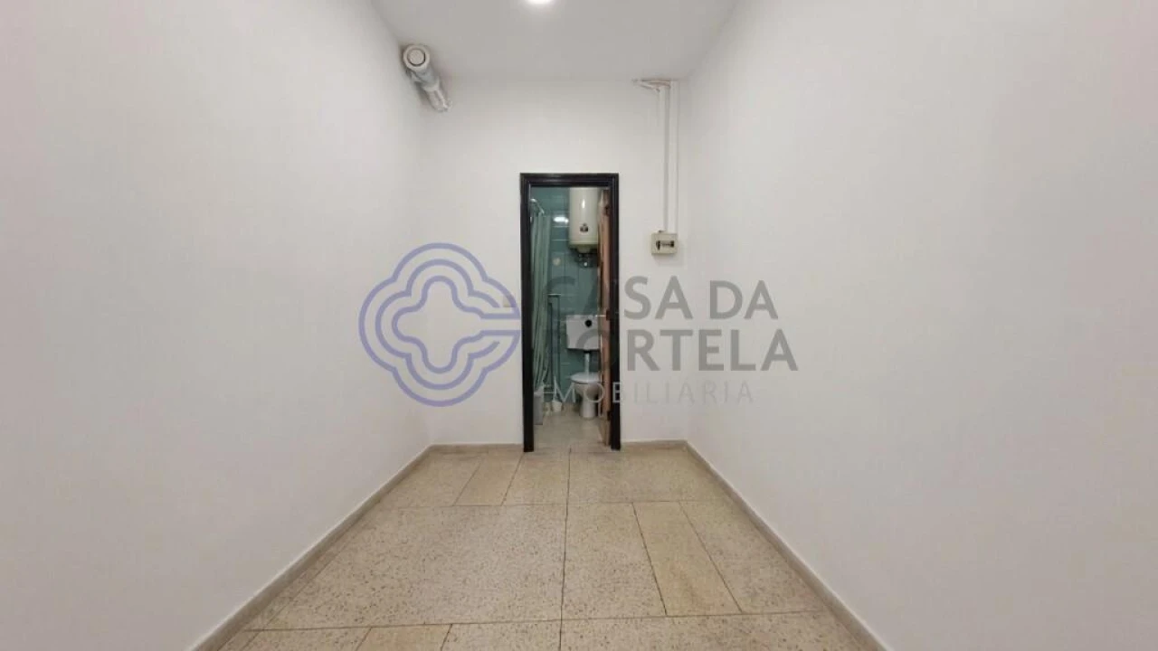 Loja para Arrendamento em Bonfim Foto 4