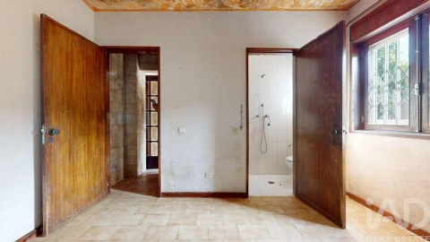 Moradia T5 para Venda em Pedrouços