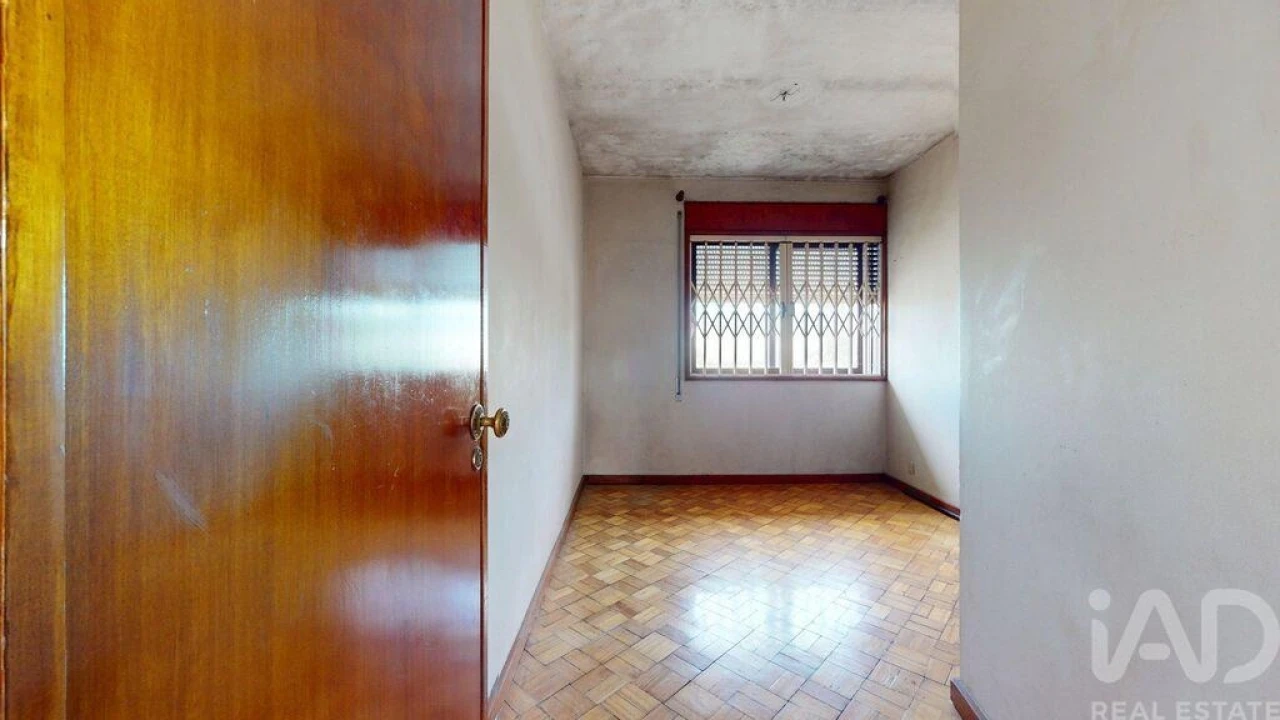 Moradia T5 para Venda em Pedrouços Foto 18