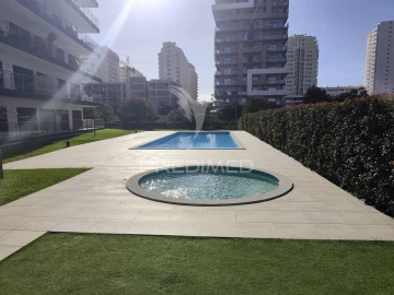 Apartamento T3 para Venda em Portimão