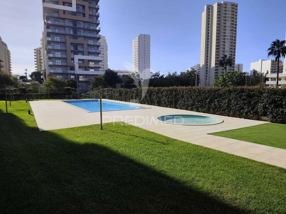 Apartamento T3 para Venda em Portimão Foto 7