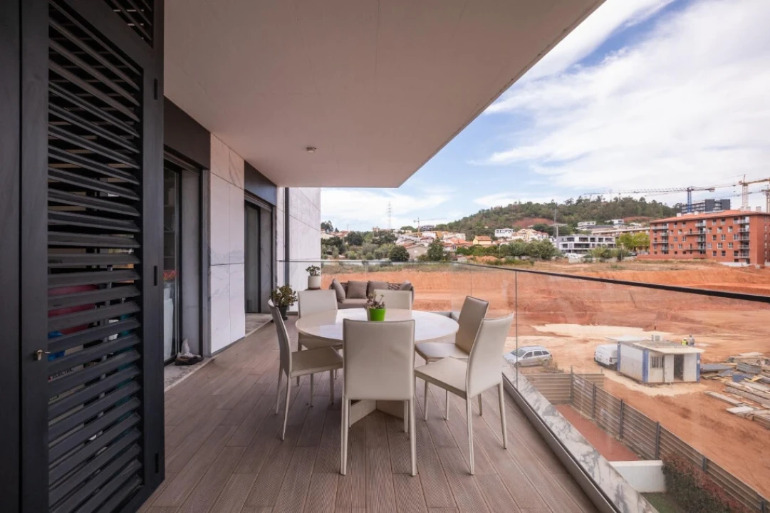 Apartamento T3 para Venda em Santo Antonio dos Olivais Foto 5