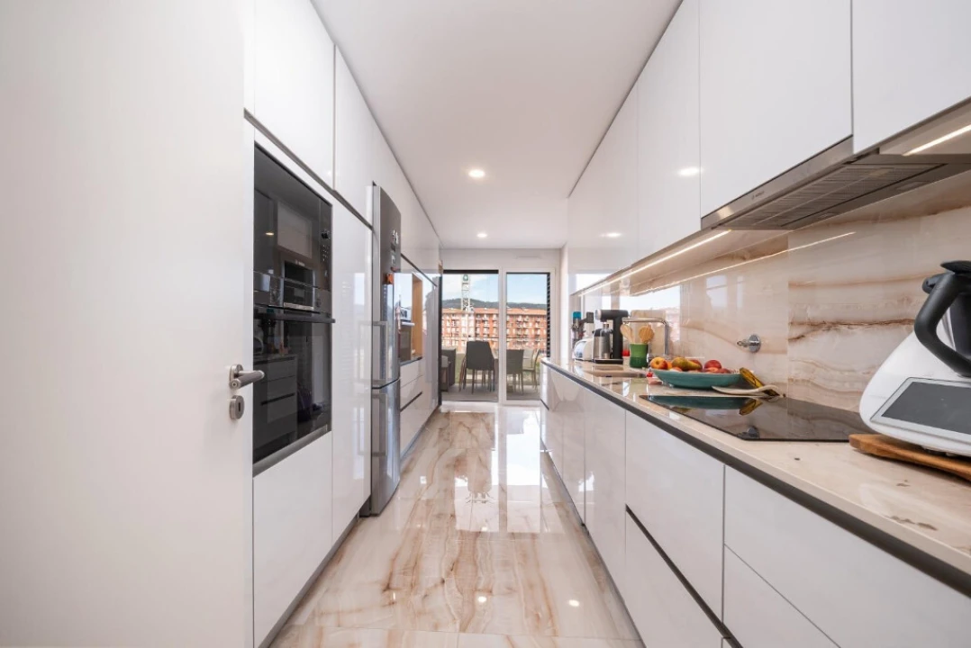 Apartamento T3 para Venda em Santo Antonio dos Olivais Foto 3