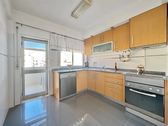 Apartamento T3 para Venda em Buarcos Foto 2