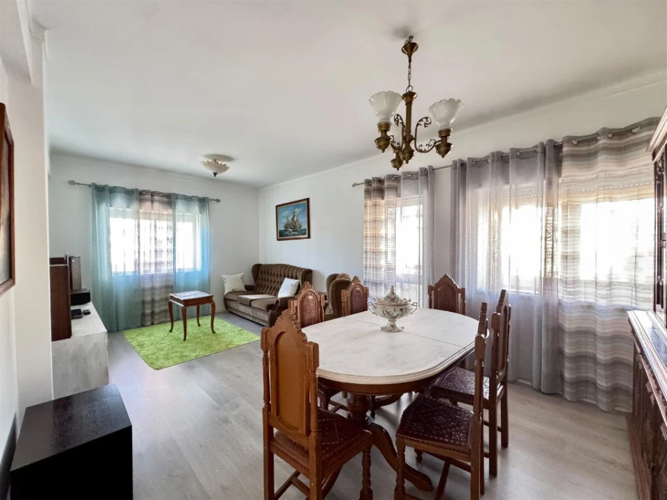 Apartamento T3 para Venda em Buarcos Foto 5