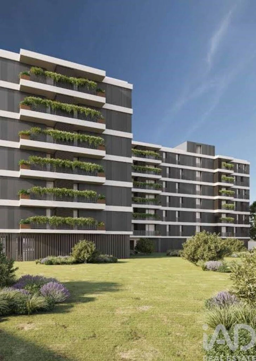 Apartamento T1 para Venda em Paranhos Foto 4