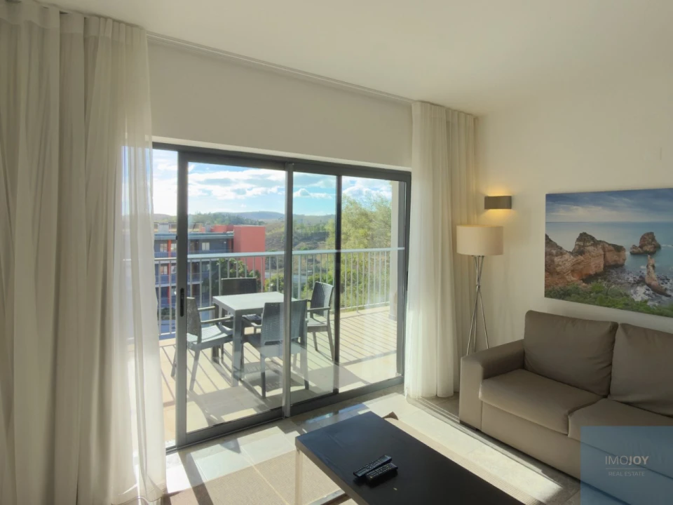 Apartamento T1 para Venda em Mexilhoeira Grande Foto 4