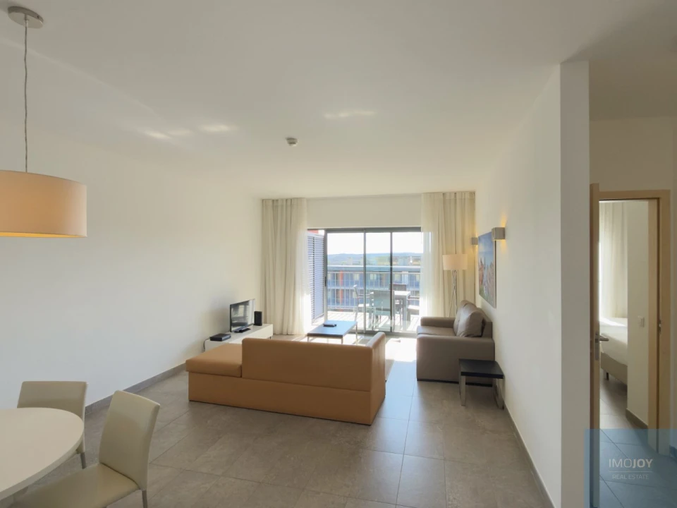 Apartamento T1 para Venda em Mexilhoeira Grande Foto 2