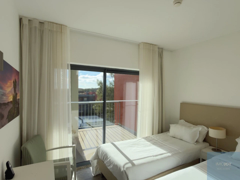 Apartamento T1 para Venda em Mexilhoeira Grande Foto 14
