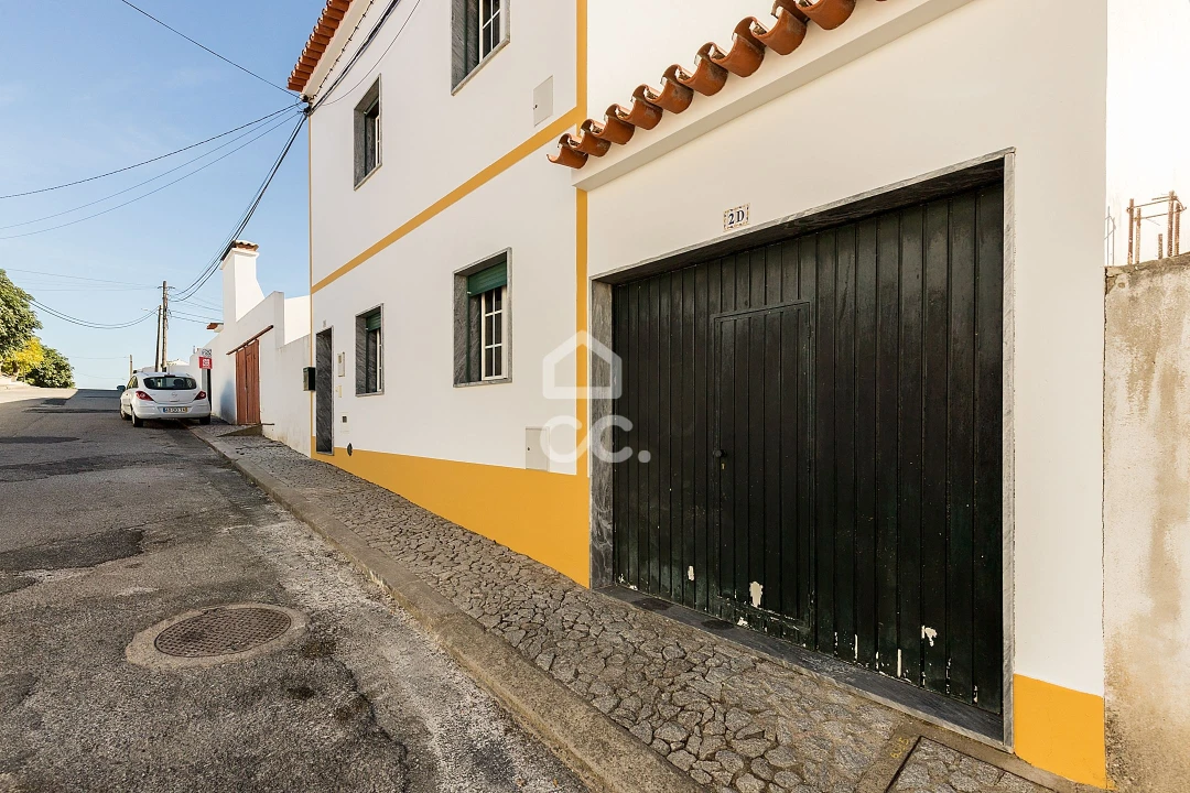 Moradia T3 para Venda em Viana do Alentejo Foto 28