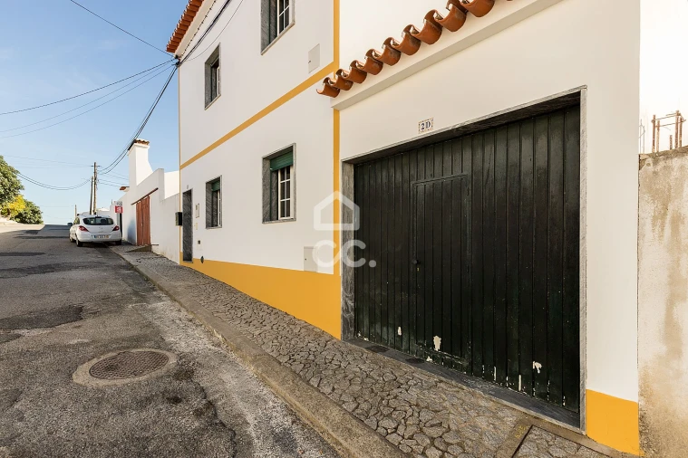 Moradia T3 para Venda em Viana do Alentejo Foto 28