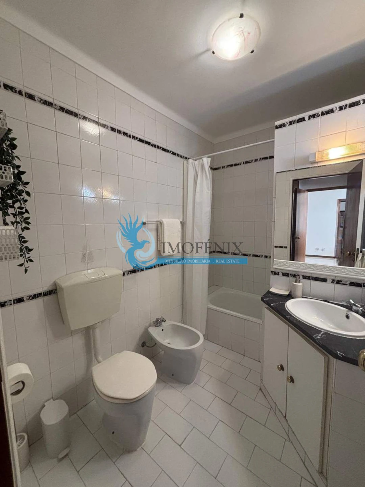 Apartamento T1 para Venda em Quarteira Foto 9