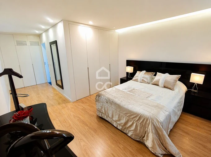 Moradia T4 para Venda em Atães e Rendufe Foto 14