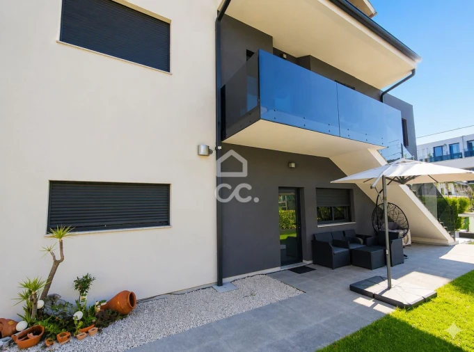 Moradia T4 para Venda em Atães e Rendufe Foto 4