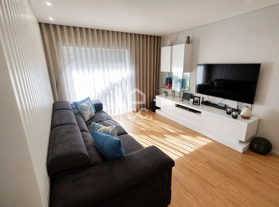Moradia T4 para Venda em Atães e Rendufe Foto 6