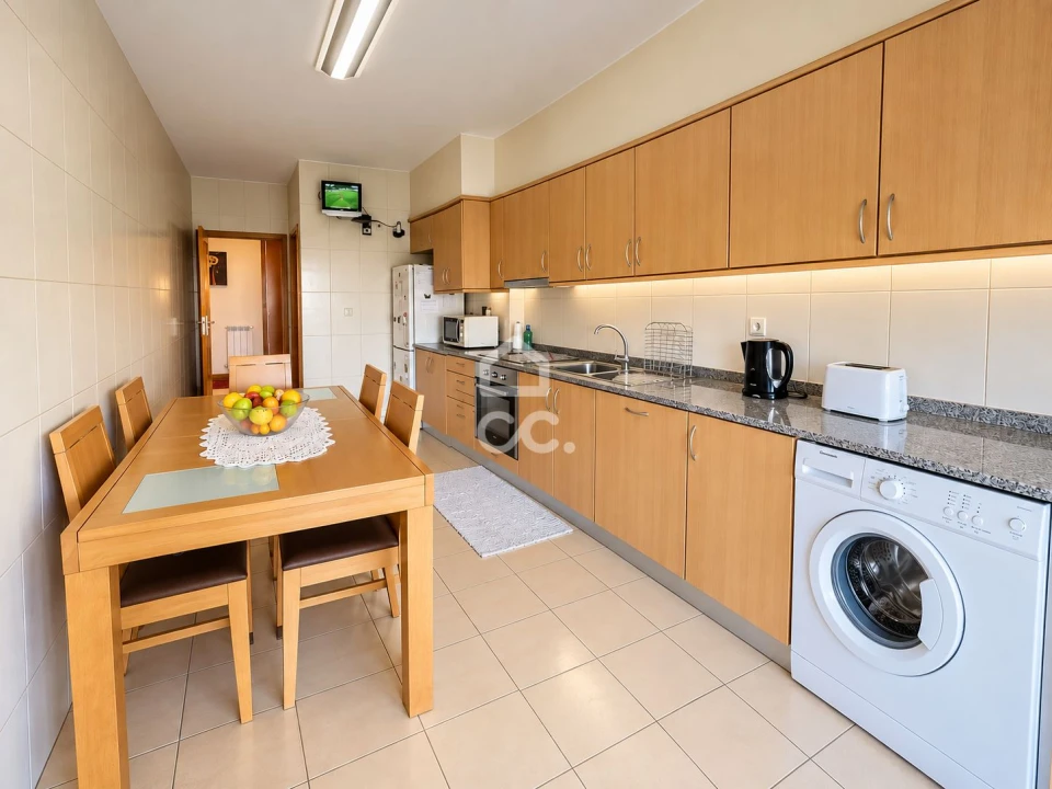 Apartamento T3 para Venda em Vila Nova de Famalicão e Calendário Foto 2