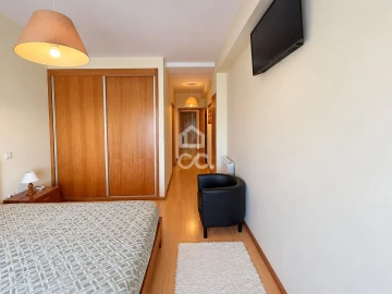 Apartamento T3 para Venda em Vila Nova de Famalicão e Calendário