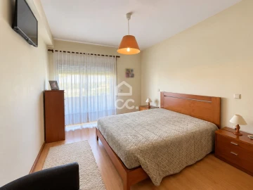 Apartamento T3 para Venda em Vila Nova de Famalicão e Calendário