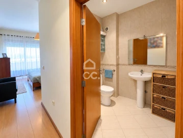 Apartamento T3 para Venda em Vila Nova de Famalicão e Calendário