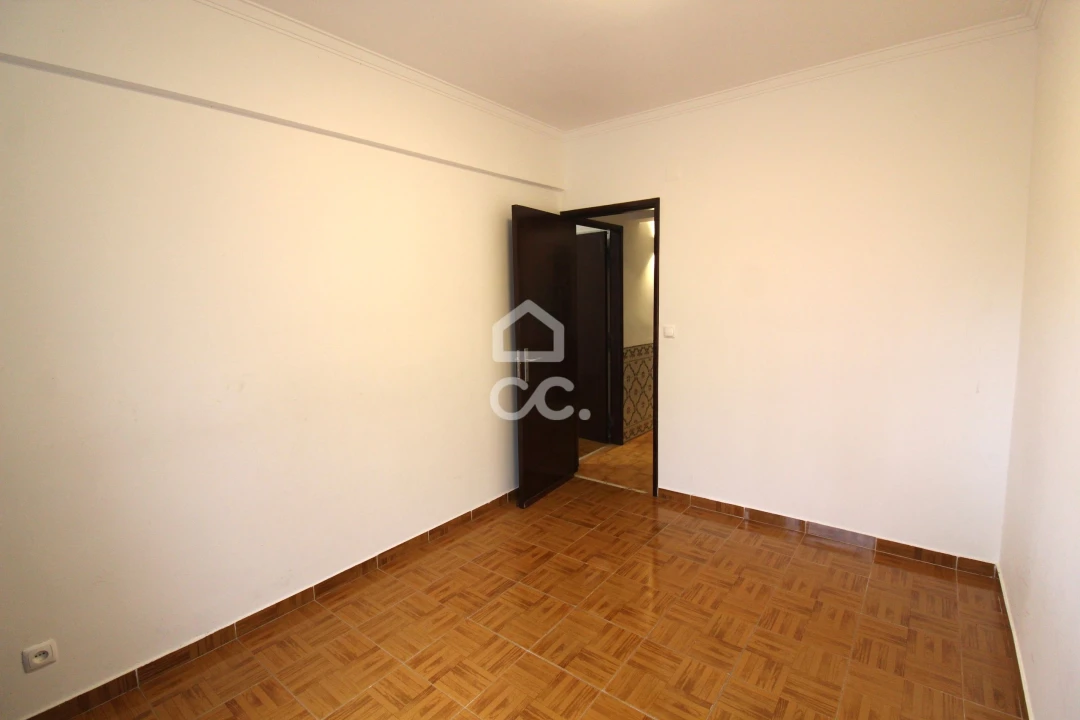 Apartamento T3 para Venda em Amora Foto 18