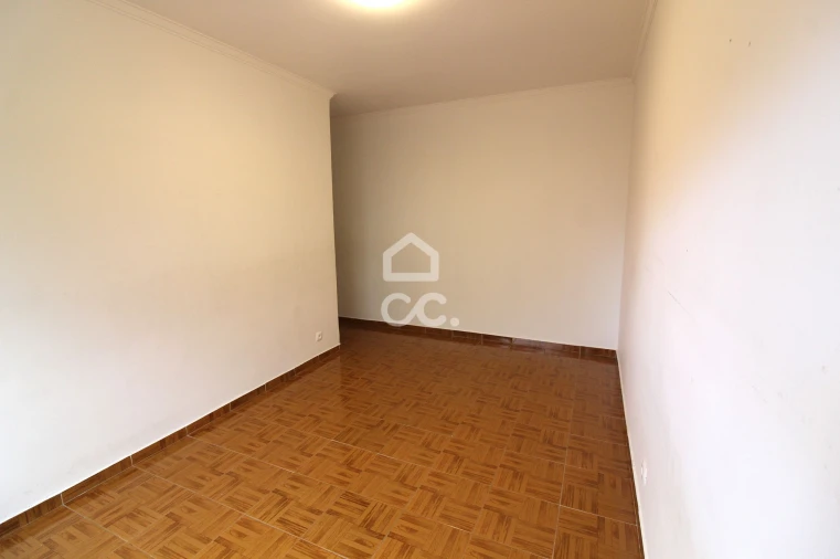 Apartamento T3 para Venda em Amora Foto 17