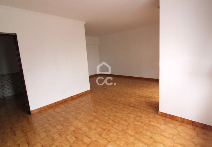 Apartamento T3 para Venda em Amora Foto 10