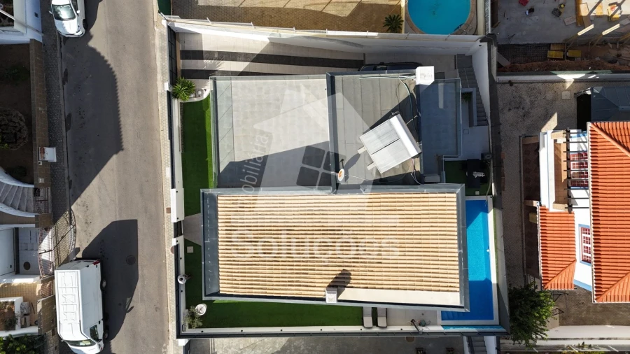 Moradia T3 para Venda em Portimão Foto 23